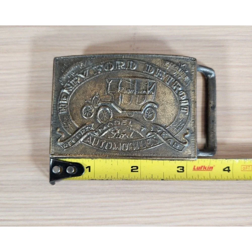 Vintage HENRY FORD Detroit Automobile Record Year Model‎ T Brass Belt Buckle